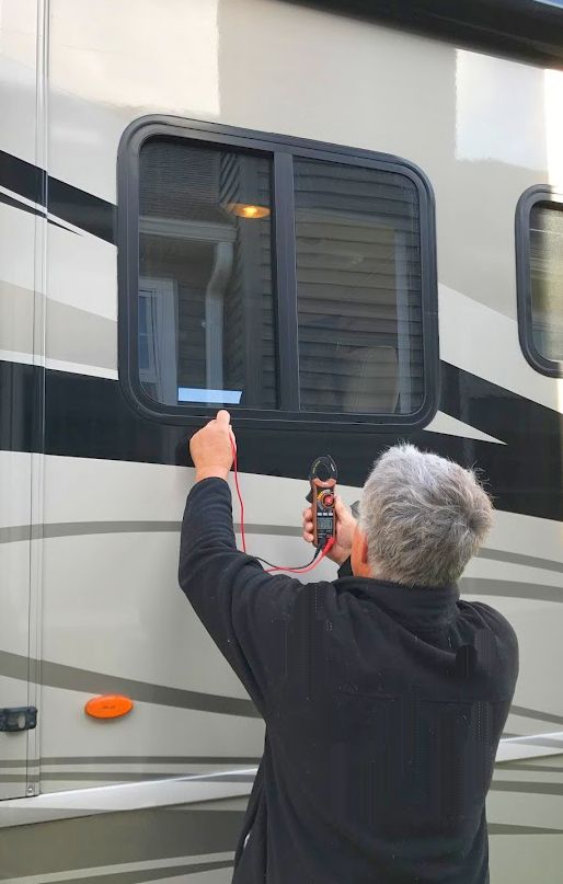 Your RV inspector John checking for a hot skin condition